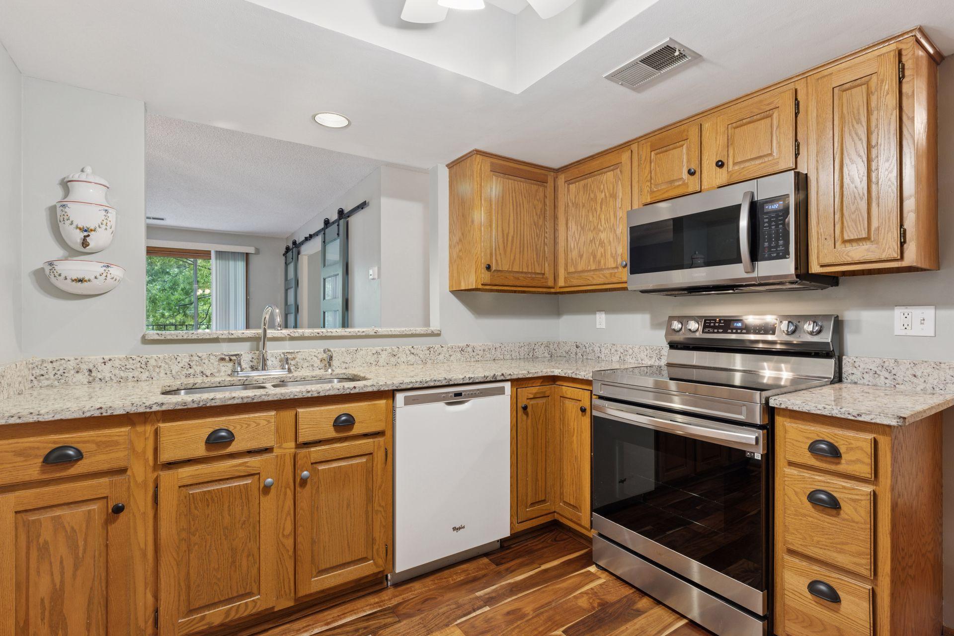 20 Windsor Lane #213A, New Brighton, Minnesota image 18