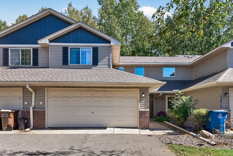 Townhouse For Sale - 13816 Rose Drive<br/> Rogers, MN 55374