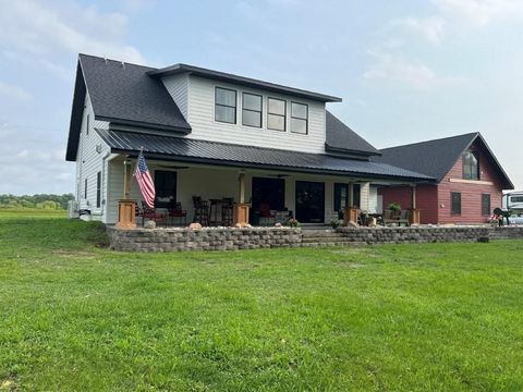 Homes For Sale - 36589 County Highway 35<br/> Dent, MN 56528