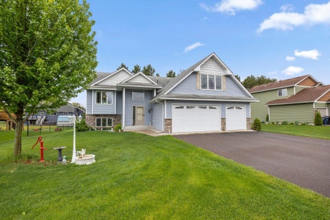 Homes For Sale - 8707 Preserve Boulevard<br/> Chisago County, Chisago City, MN 55013