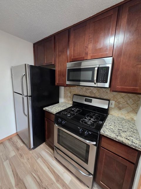 Condo For Sale - 6312 83rd Court<br/> Minneapolis, MN 55445
