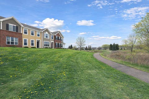 Townhouse For Sale - 8414 Hemlock Lane<br/> Hennepin County, Maple Grove, MN 55369