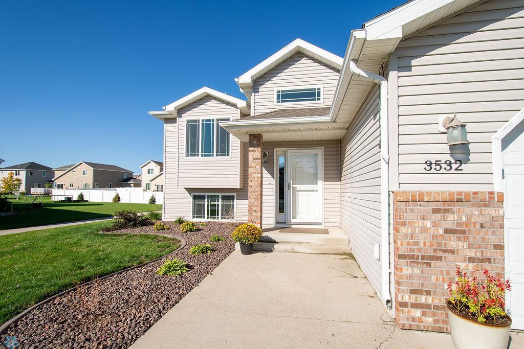 3532 8th Street, West Fargo, North Dakota image 4