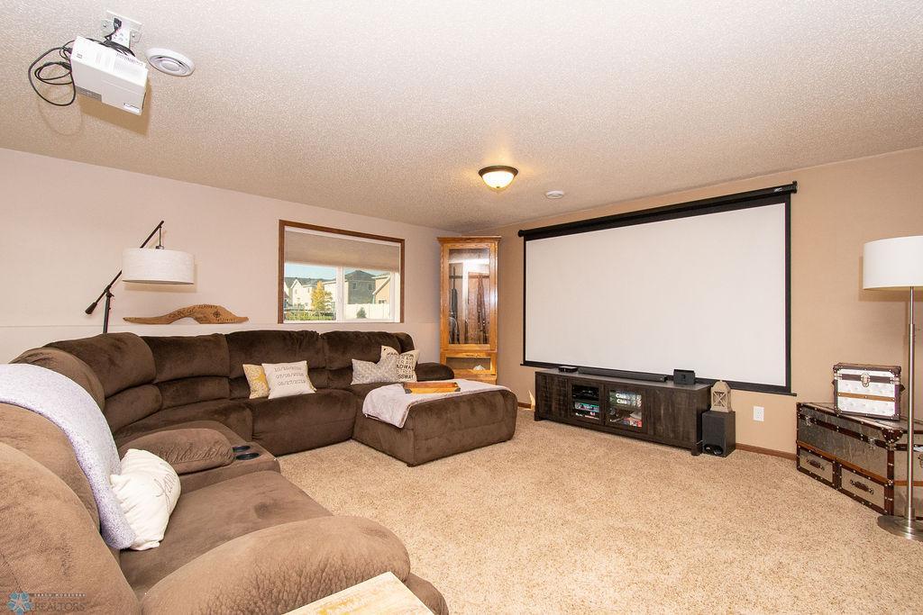 3532 8th Street, West Fargo, North Dakota image 33