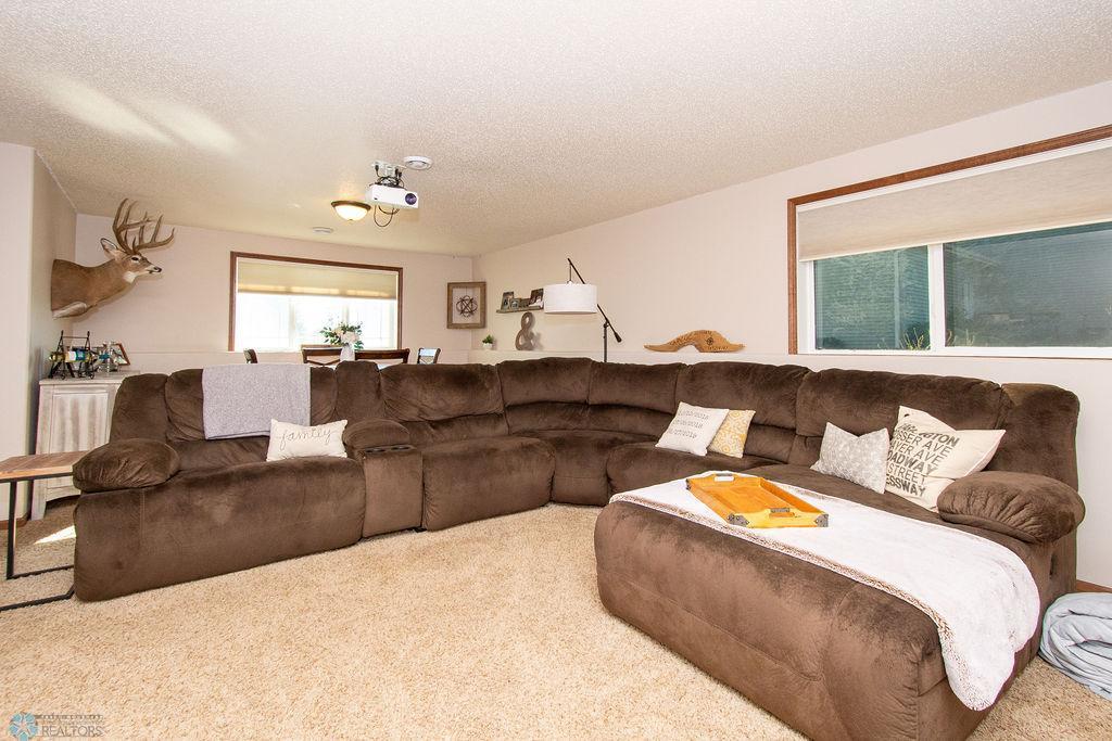 3532 8th Street, West Fargo, North Dakota image 36