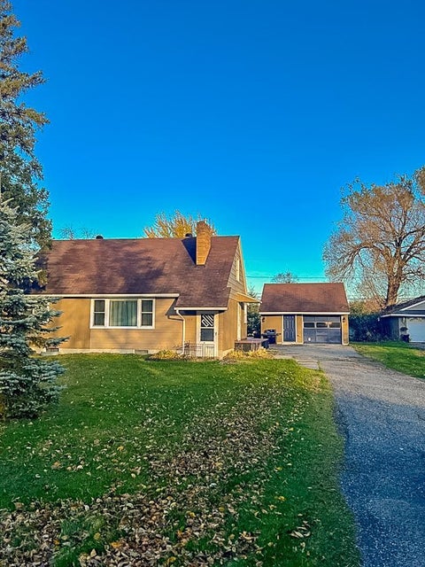 Homes For Sale - 1613 5th Avenue<br/> Koochiching County, International Falls, MN 56649