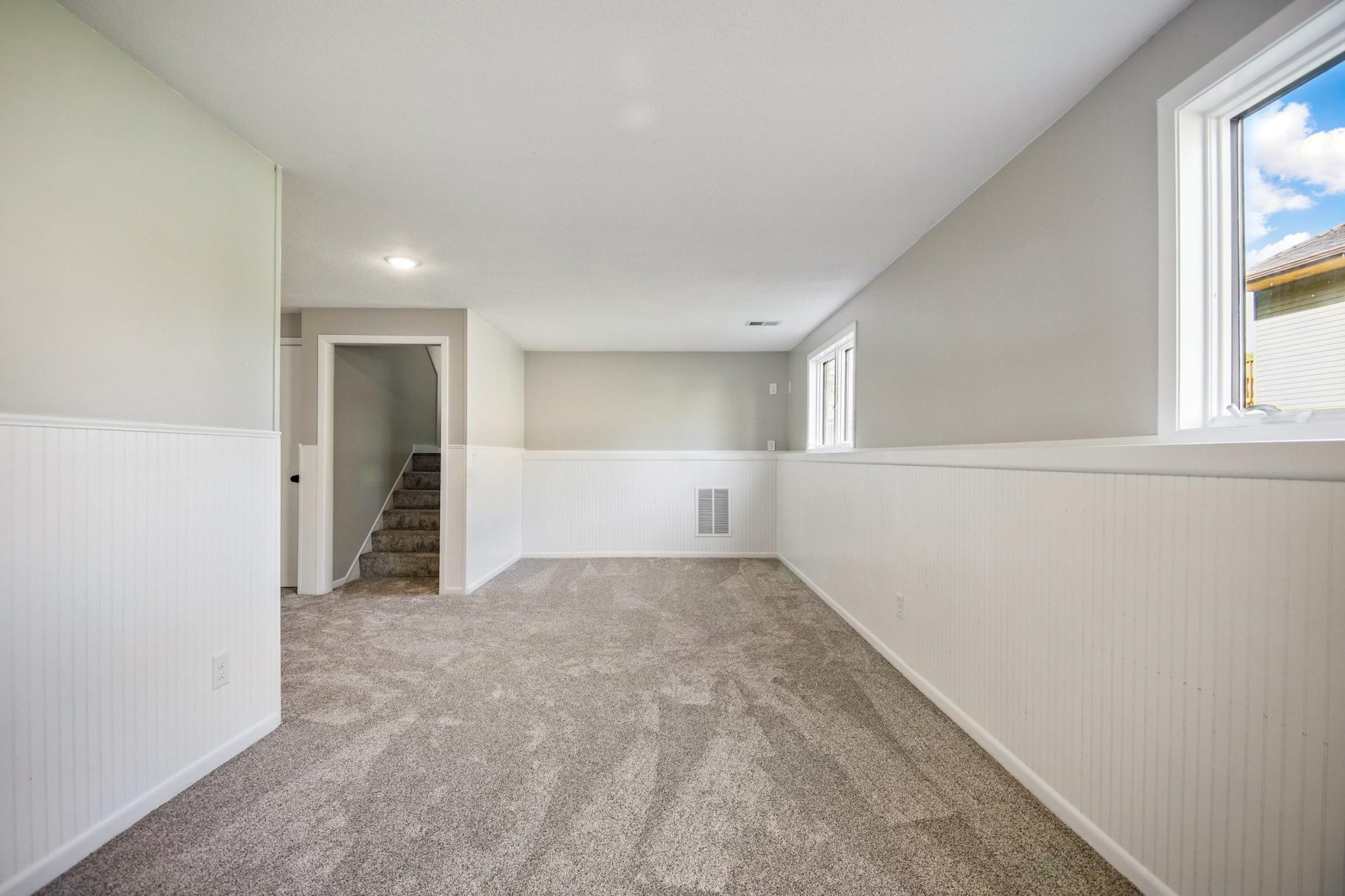 1900 Greenwood Drive, Owatonna, Minnesota image 23
