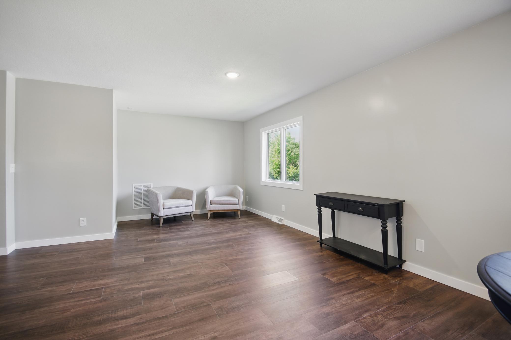 1900 Greenwood Drive, Owatonna, Minnesota image 5
