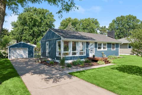 Homes For Sale - 5358 Altura Road<br/> Fridley, MN 55421