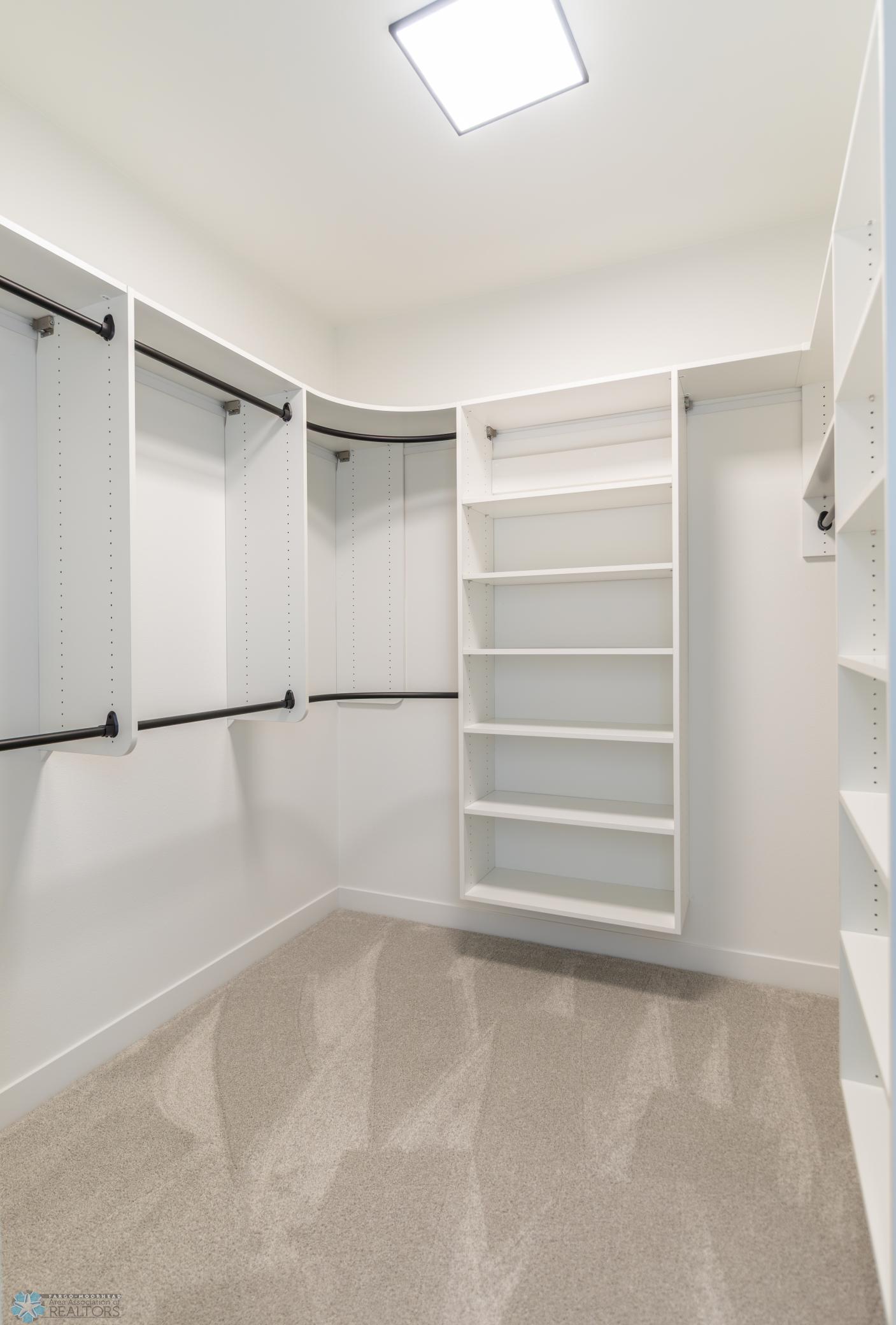 West Fargo, North Dakota 58078, United States, 3 Bedrooms Bedrooms, ,3 BathroomsBathrooms,Residential,Active,87153