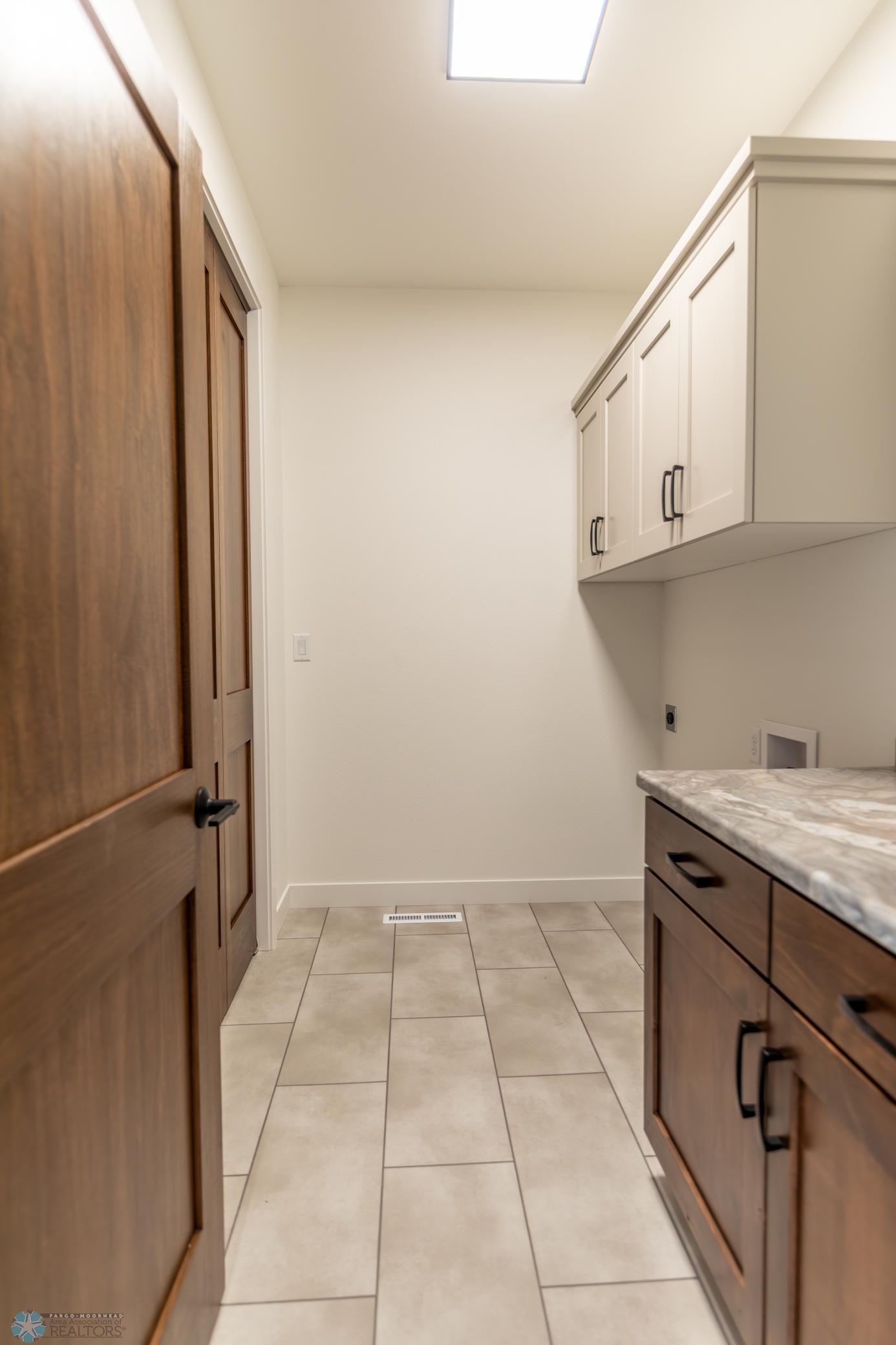 West Fargo, North Dakota 58078, United States, 3 Bedrooms Bedrooms, ,3 BathroomsBathrooms,Residential,Active,87153