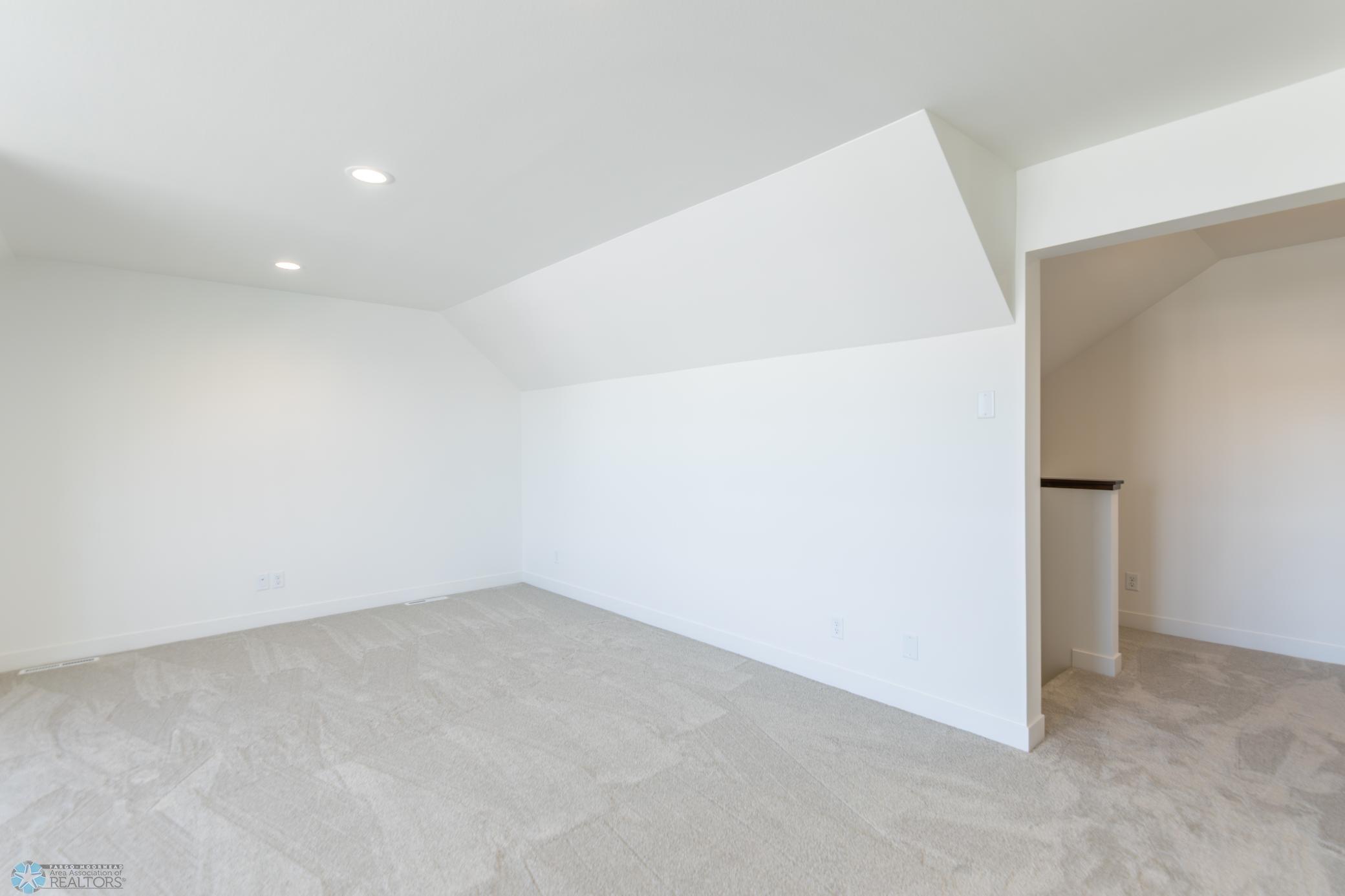 West Fargo, North Dakota 58078, United States, 3 Bedrooms Bedrooms, ,3 BathroomsBathrooms,Residential,Active,87153