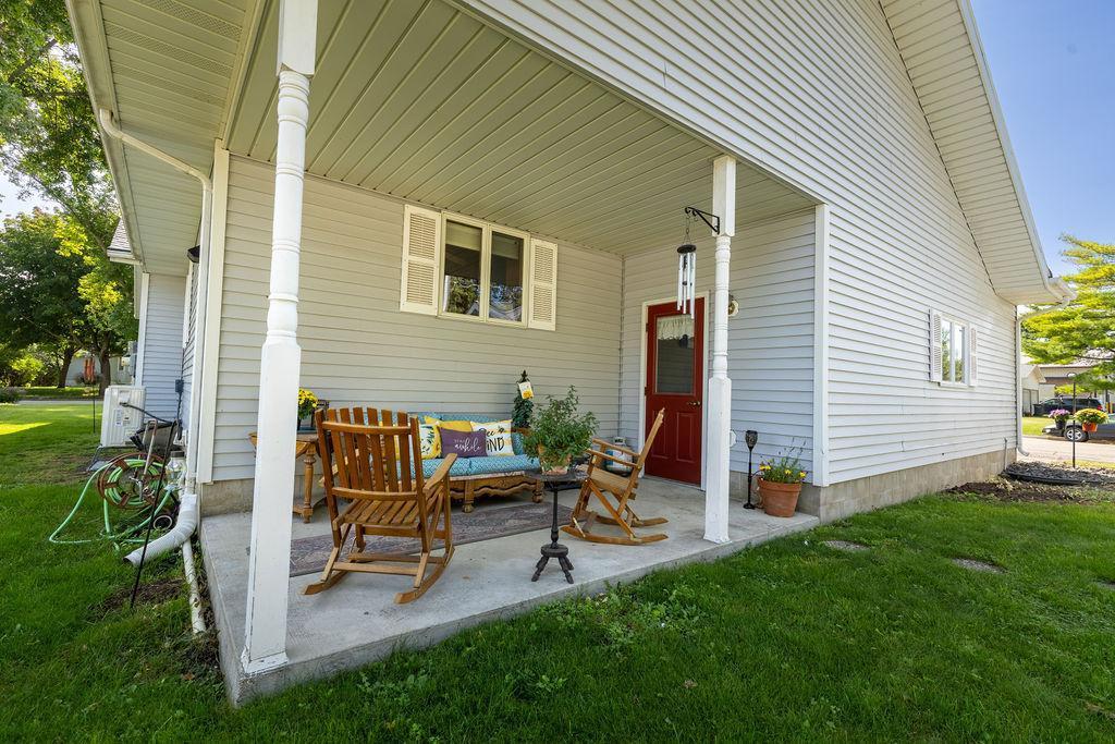 302 9th Street, Kerkhoven, Minnesota image 6