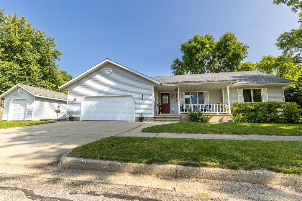 302 9th Street, Kerkhoven, Minnesota image 4