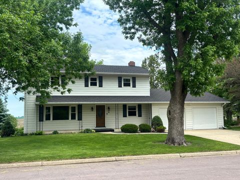 Homes For Sale - 306 E 5th Street<br/> Martin County, Truman, MN 56088