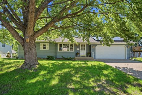 Homes For Sale - 3640 Maryland Avenue<br/> Minneapolis, MN 55427