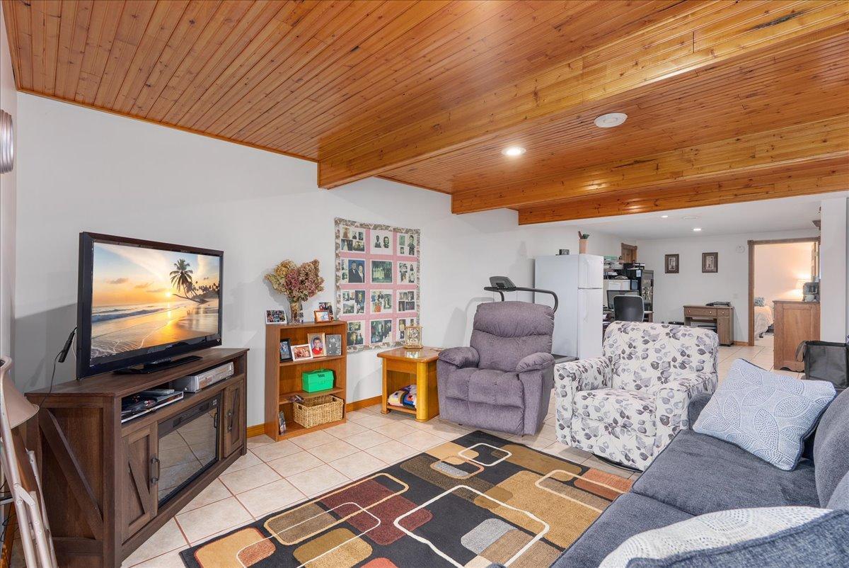 812 20th Street, Clayton, Wisconsin image 17