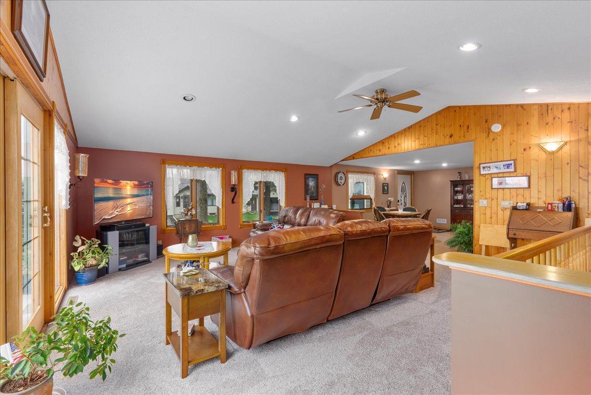 812 20th Street, Clayton, Wisconsin image 3