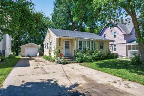 Homes For Sale - 107 Oak Avenue<br/> Wright County, Maple Lake, MN 55358