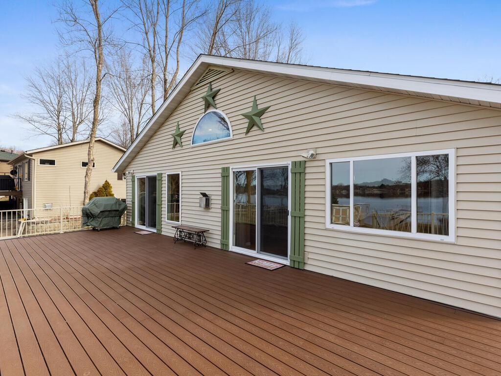 23118 E Martin Lake Drive, Stacy, Minnesota image 7