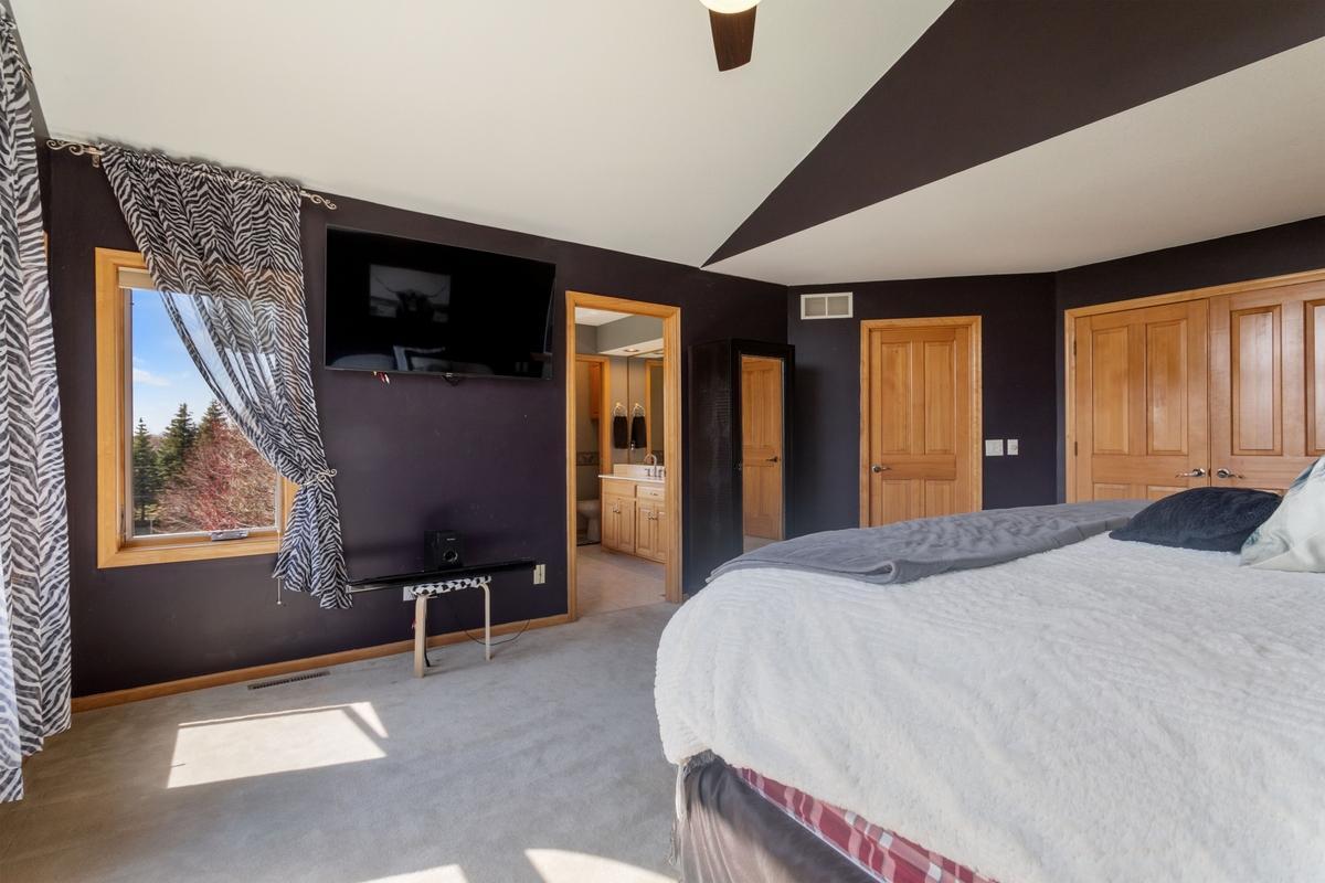 265 Mallard Drive, Shakopee, Minnesota image 20
