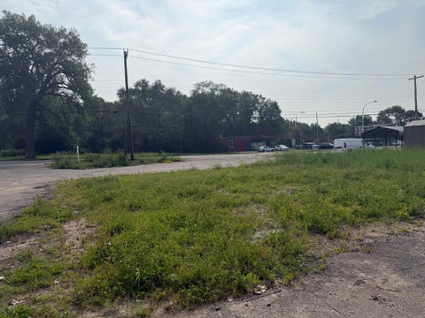 Vacant Land For Sale - 1943 Rice Street<br/> Saint Paul, MN 55113