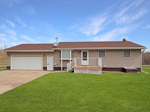 Homes For Sale - 160 Lake Avenue<br/> Lyon County, Balaton, MN 56115