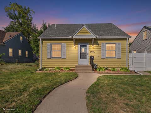 Homes For Sale - 1451 Albemarle Street<br/> Saint Paul, MN 55117
