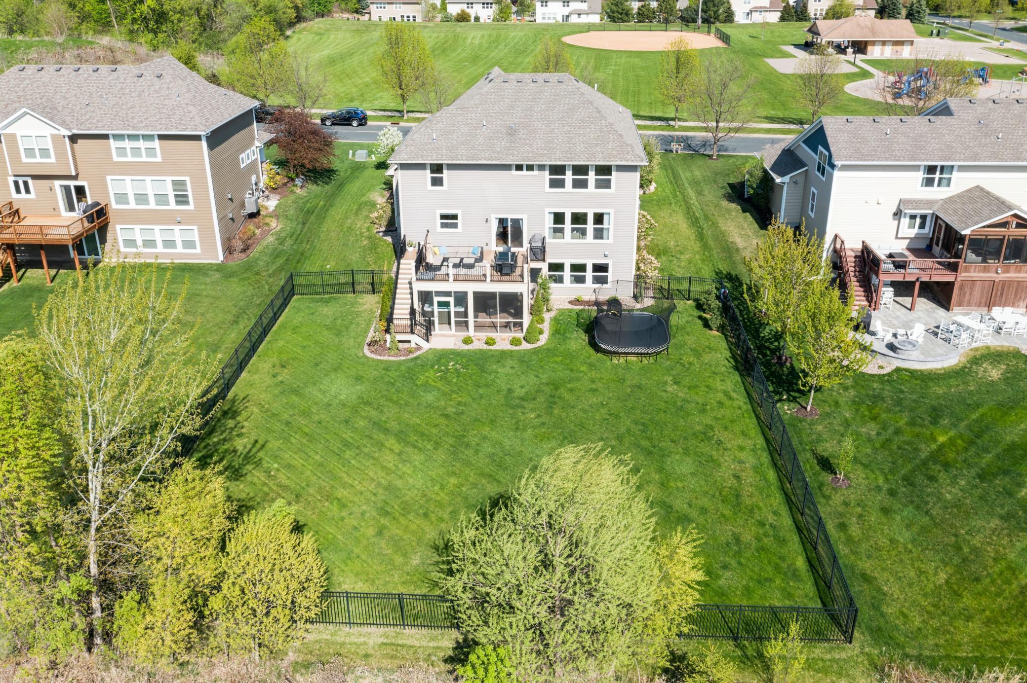 2570 Fieldstone Drive, Victoria, Minnesota image 40