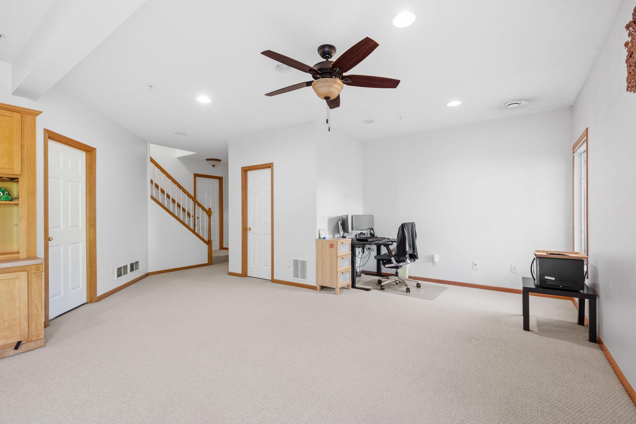 15601 Lilac Drive, Eden Prairie, Minnesota image 46