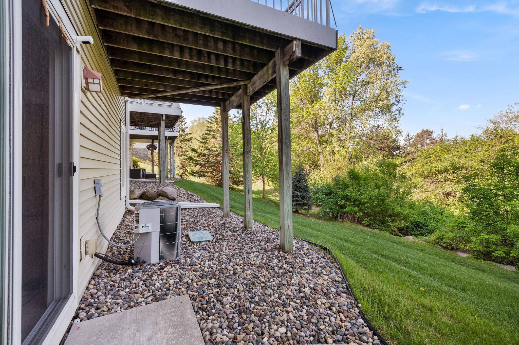 15601 Lilac Drive, Eden Prairie, Minnesota image 6