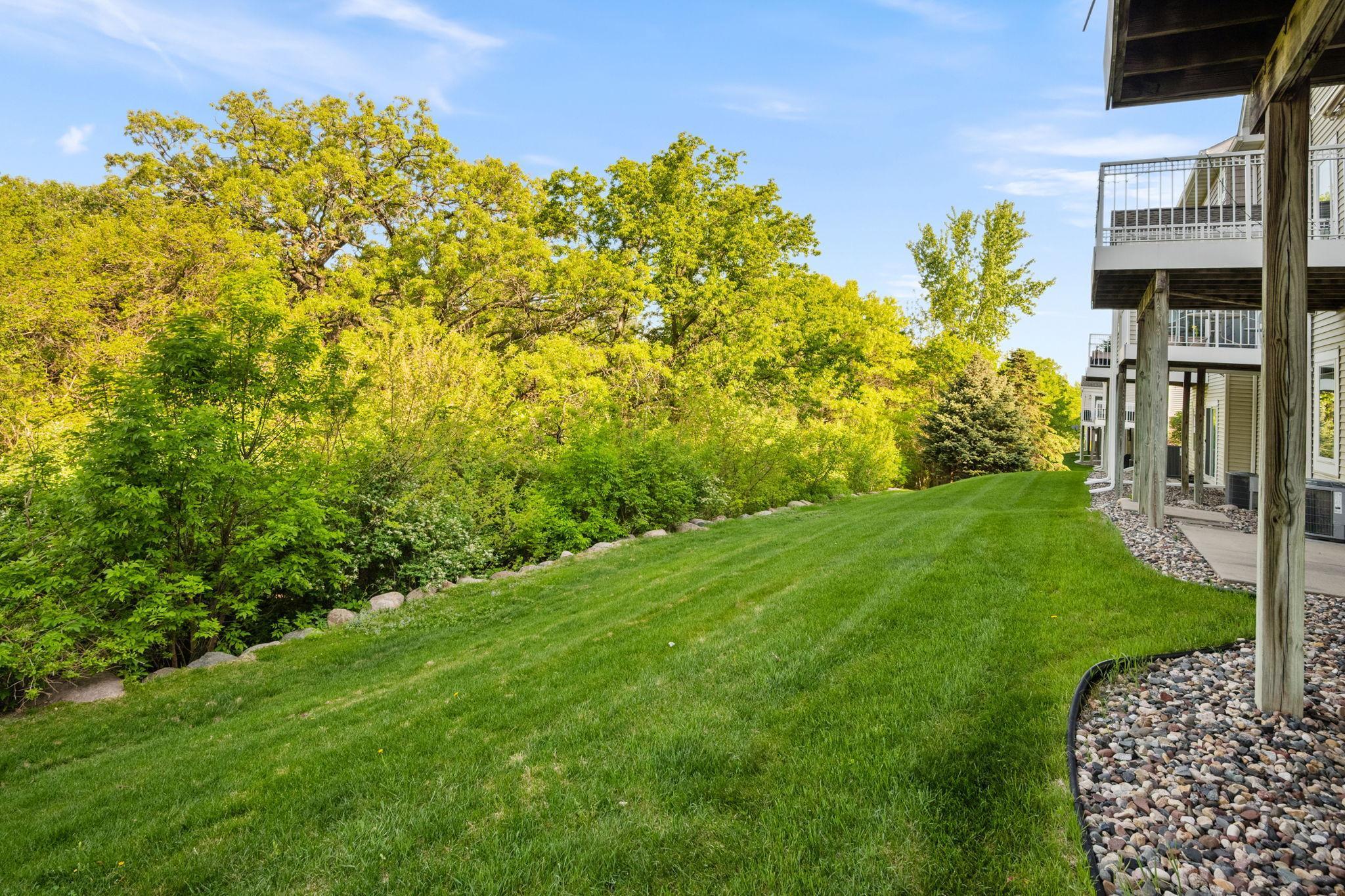 15601 Lilac Drive, Eden Prairie, Minnesota image 10