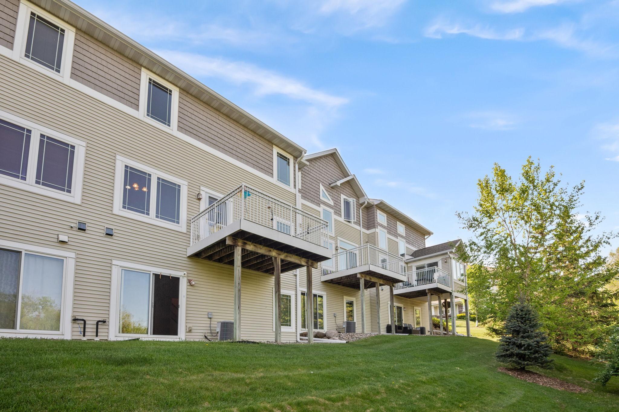 15601 Lilac Drive, Eden Prairie, Minnesota image 7