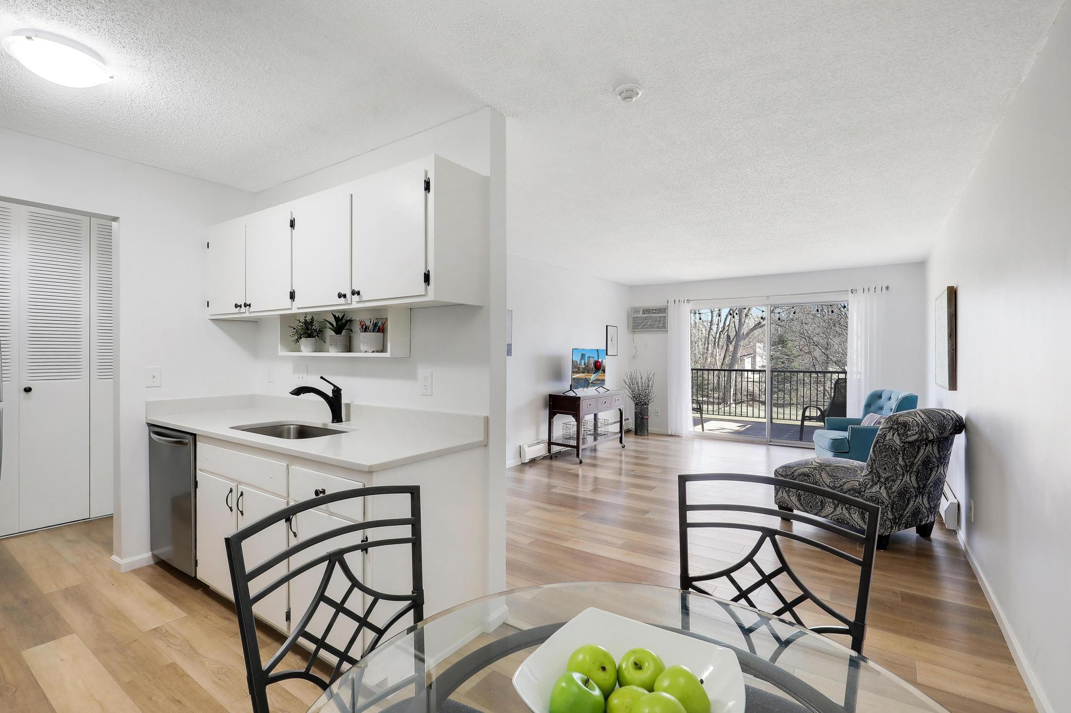 2800 Hillsboro Avenue #220, Minneapolis, Minnesota image 8
