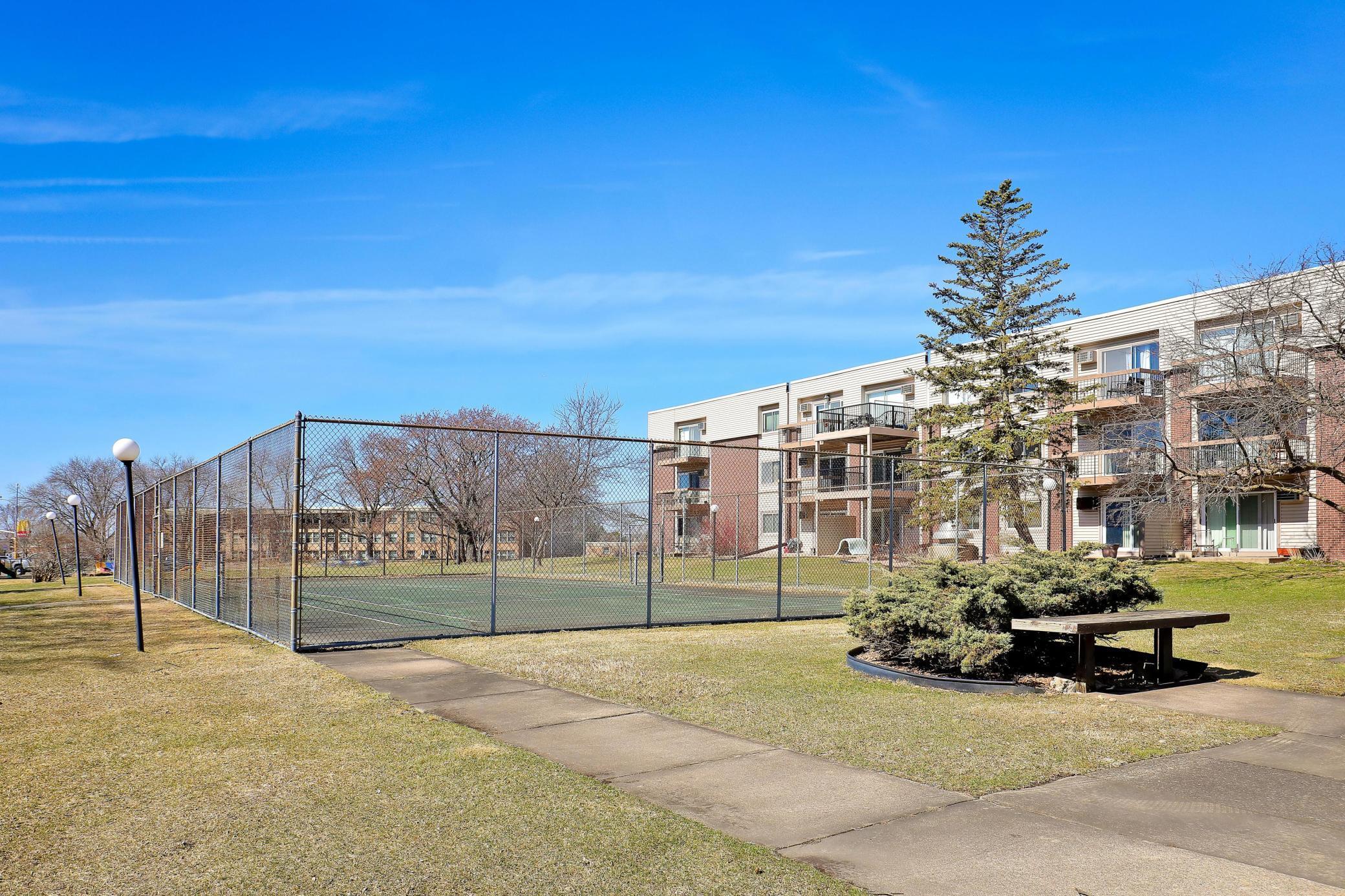 2800 Hillsboro Avenue #220, Minneapolis, Minnesota image 17