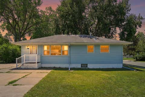 Homes For Sale - 3919 Bass Lake Road<br/> Minneapolis, MN 55429