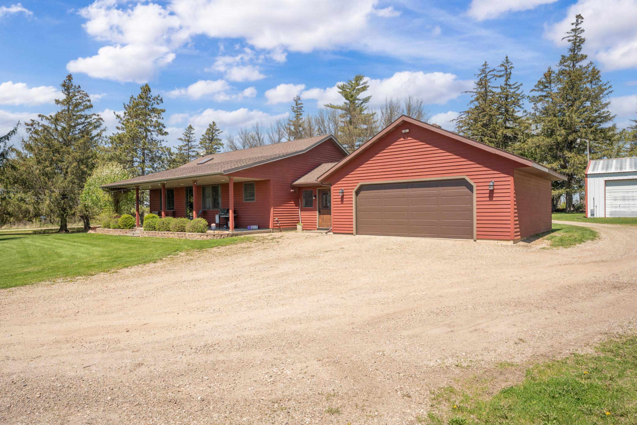 23520 902nd Avenue, Austin, Minnesota image 47