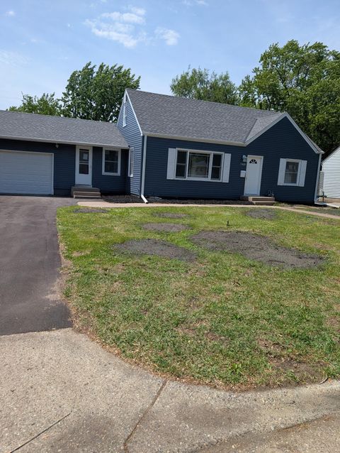 Homes For Sale - 7438 Clinton Avenue<br/> Minneapolis, MN 55423