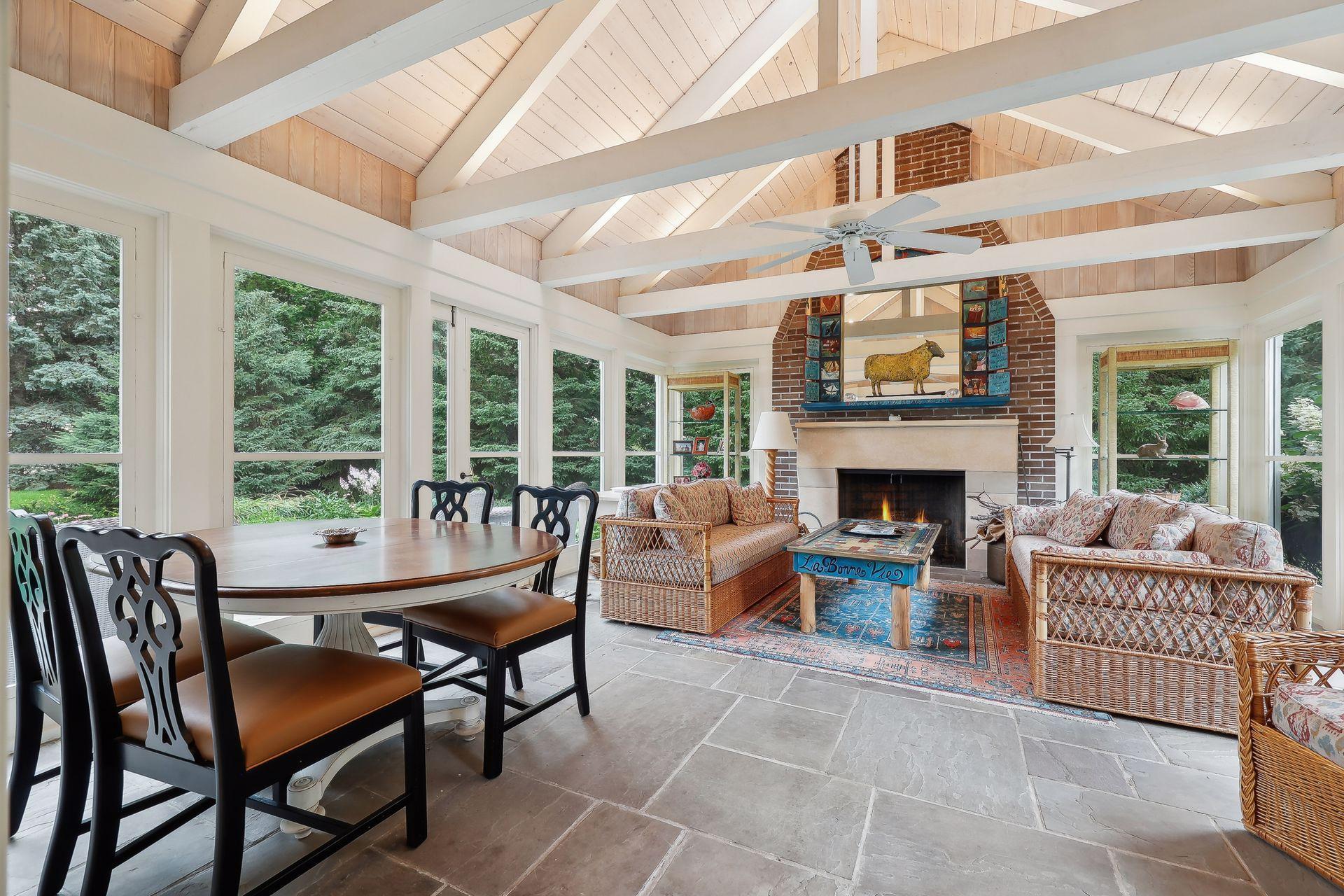 2670 Woolsey Lane, Wayzata, Minnesota image 41