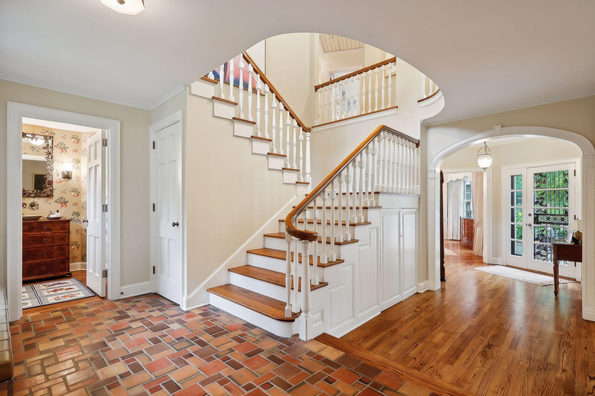 2670 Woolsey Lane, Wayzata, Minnesota image 32