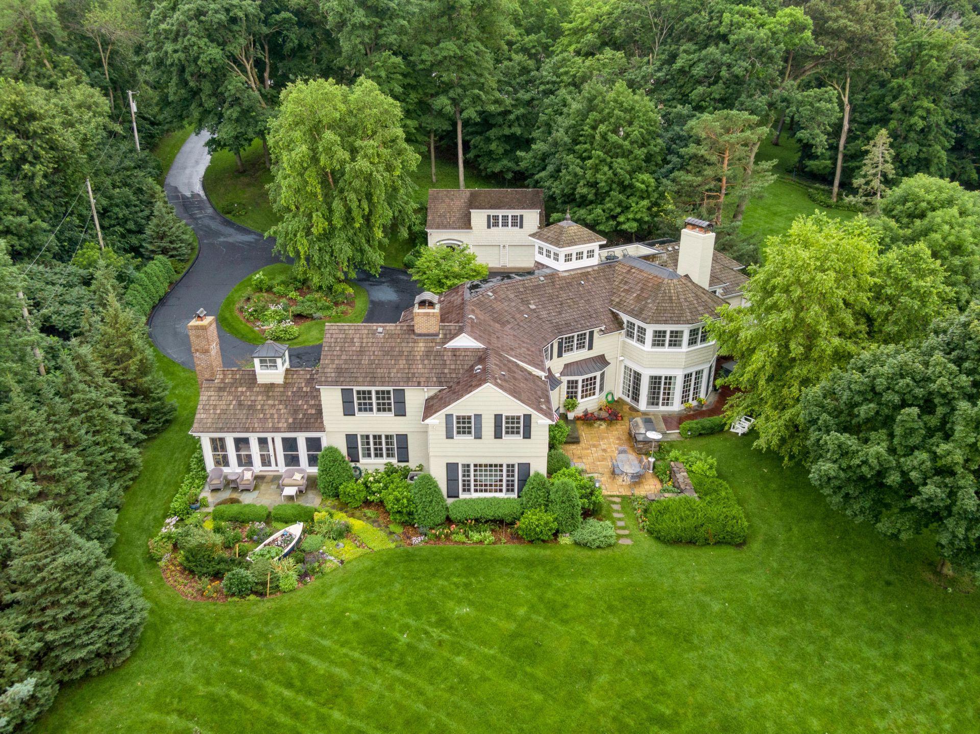 2670 Woolsey Lane, Wayzata, Minnesota image 10