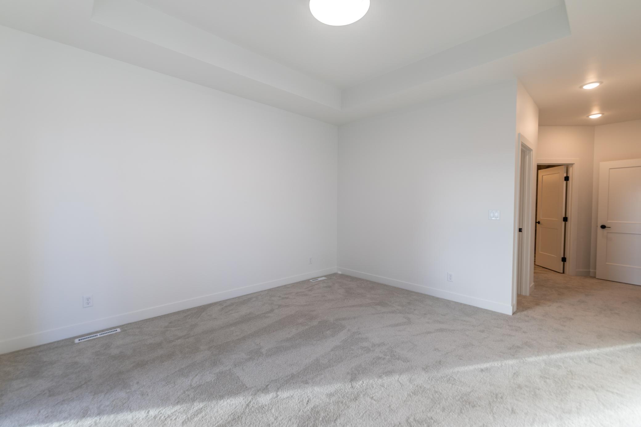 West Fargo, North Dakota 58078, United States, 2 Bedrooms Bedrooms, ,2 BathroomsBathrooms,Residential,Active,179071