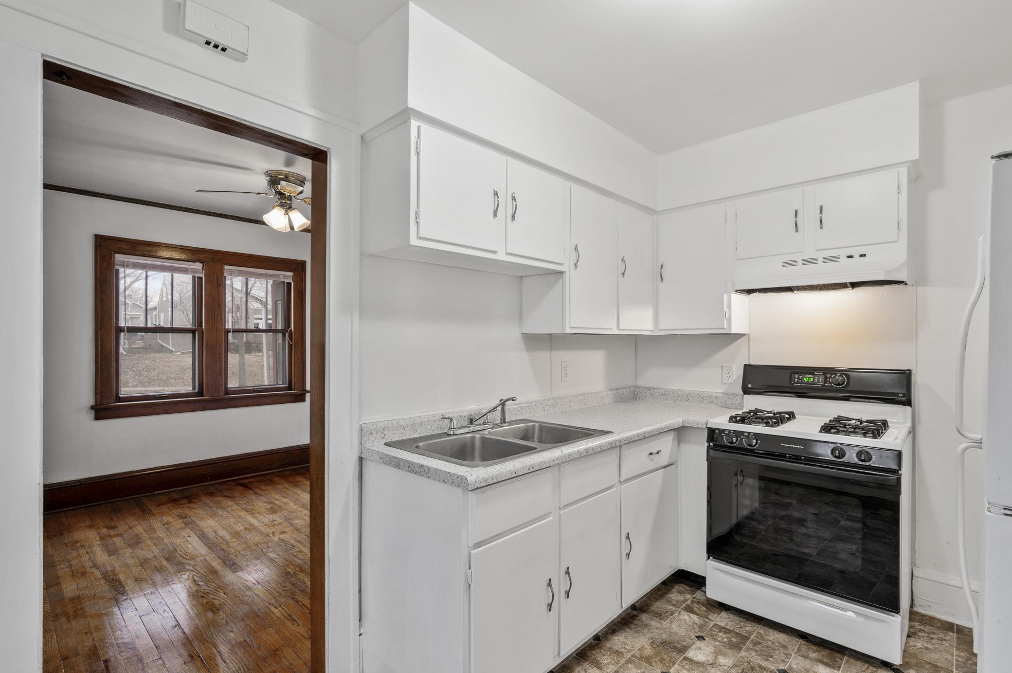 3431 Irving Avenue, Minneapolis, Minnesota image 8