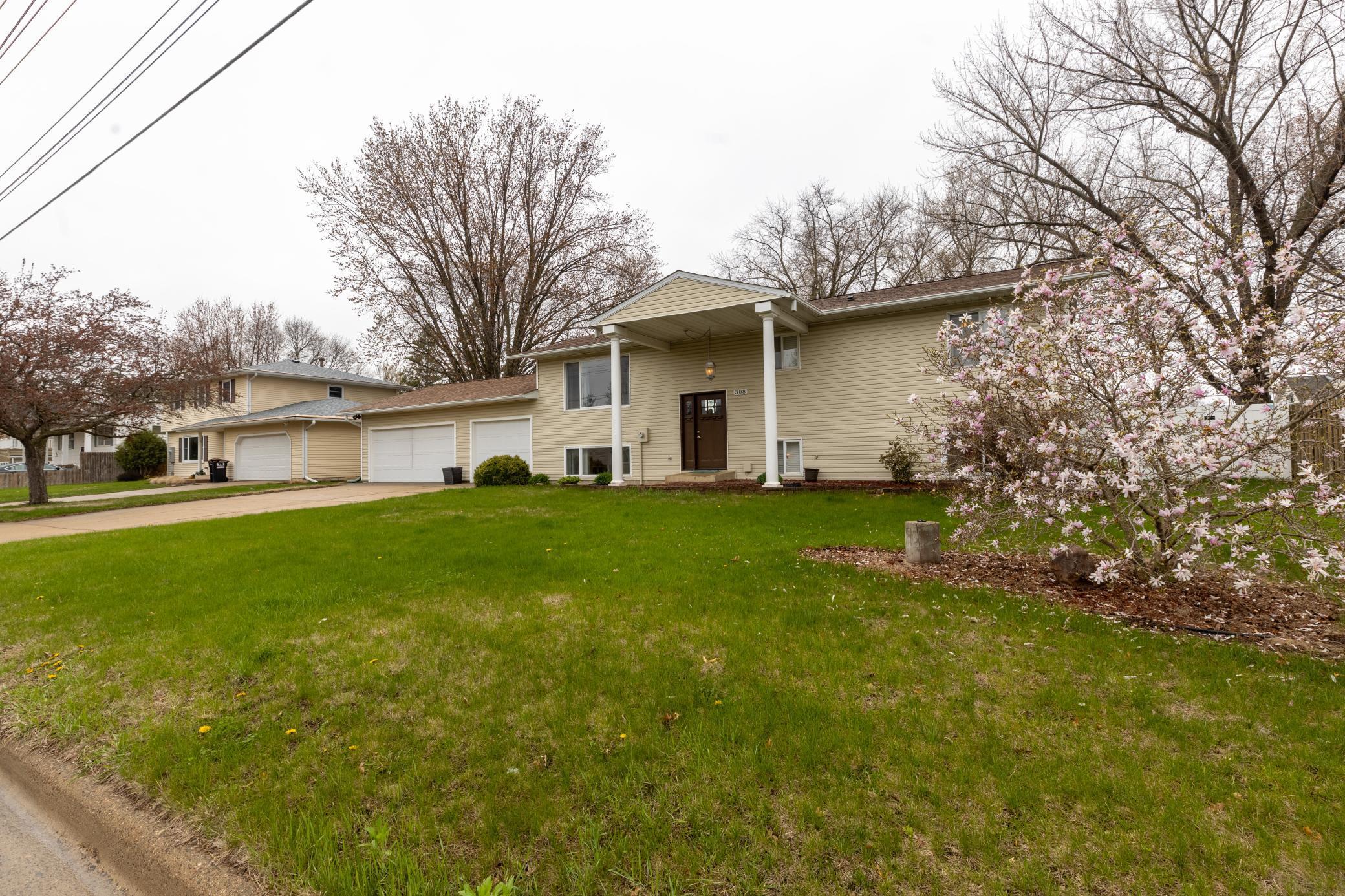 308 16th Avenue, Austin, Minnesota image 2