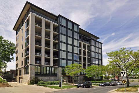 Condo For Sale - 301 Kenwood Parkway<br/> Hennepin County, Minneapolis, MN 55403