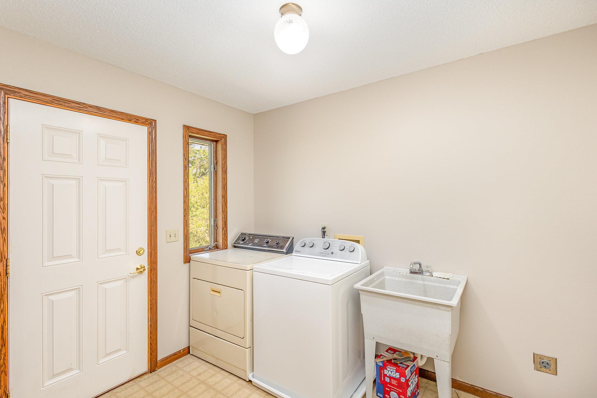 8614 Jenner Lane, Cottage Grove, Minnesota image 17