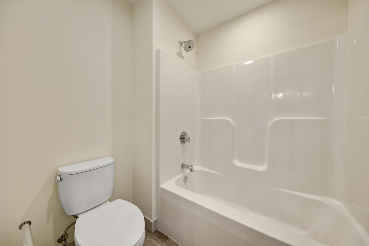 1674 Countryside Drive, North Mankato, Minnesota image 24