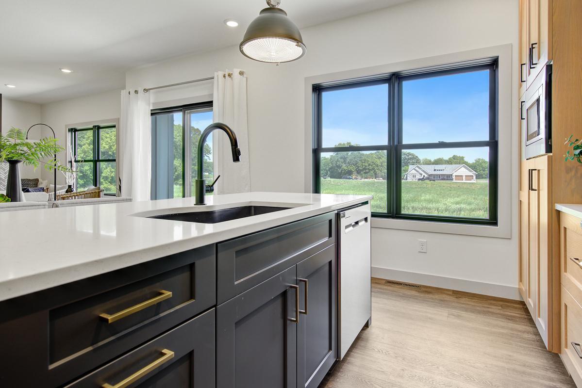 1674 Countryside Drive, North Mankato, Minnesota image 10