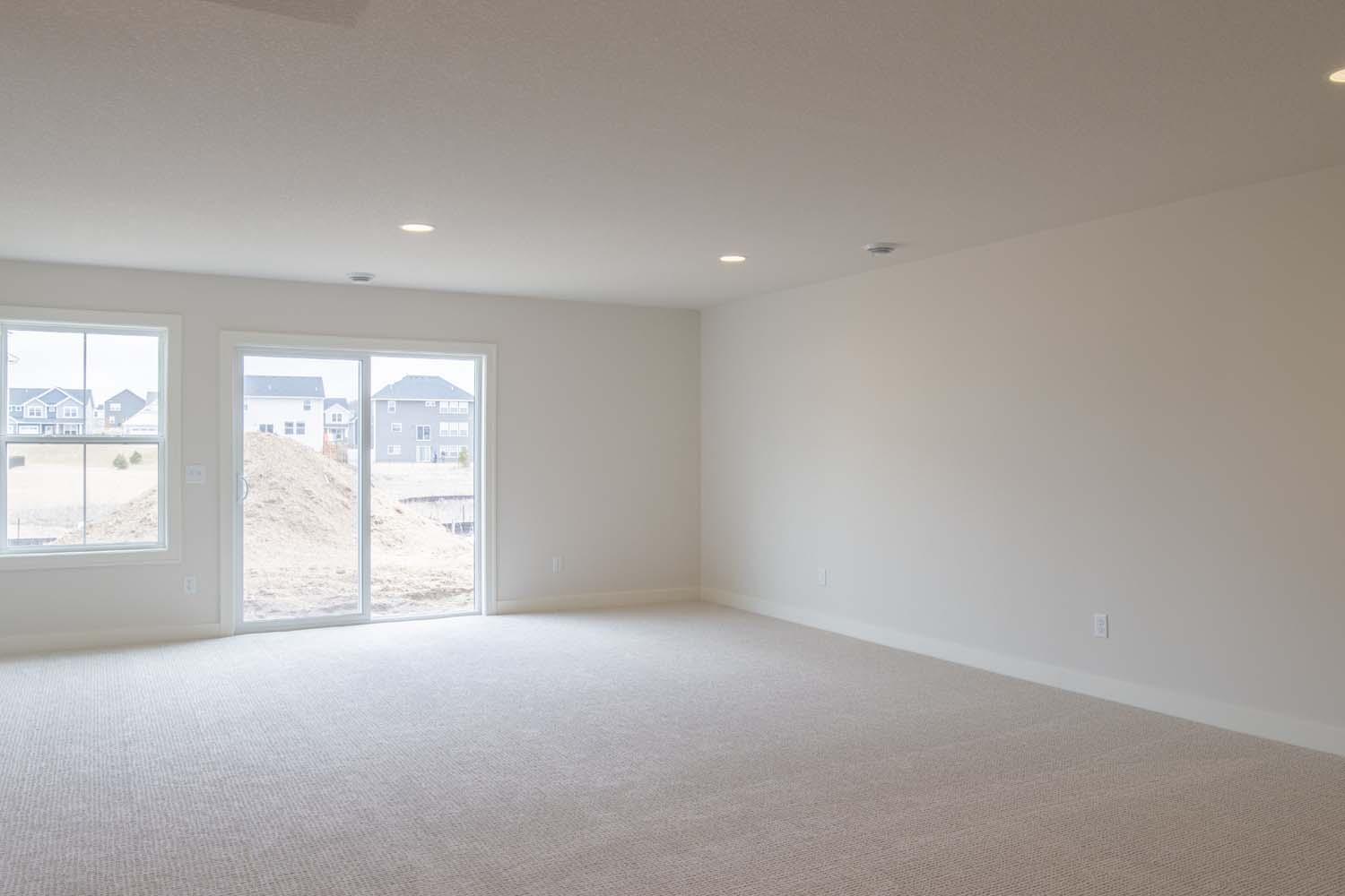 10451 Blackmoor Road, Woodbury, Minnesota image 24