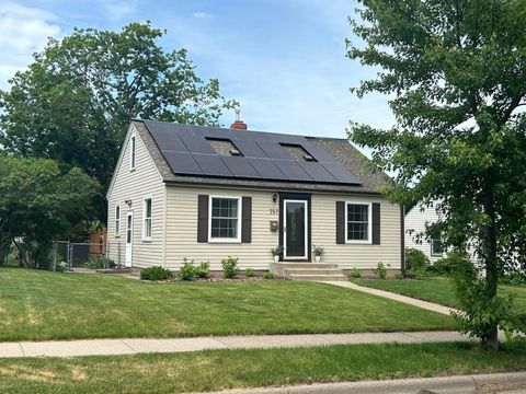 Homes For Sale - 757 Nebraska Avenue<br/> Saint Paul, MN 55117